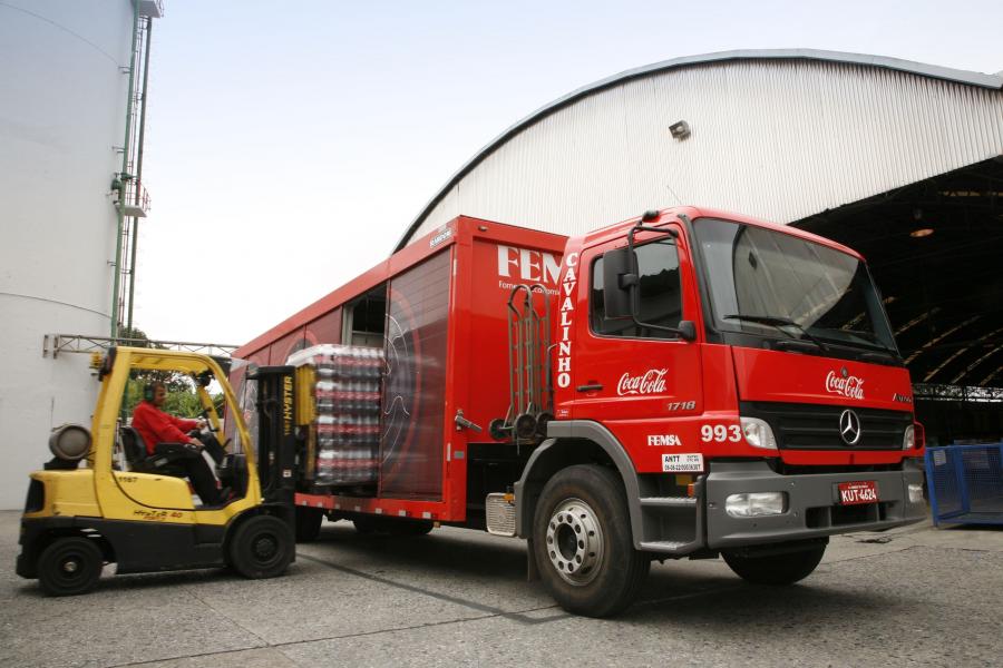  Mercedes-Benz Atego 1718 6x2 2008 года  (BR) (фото 4 из 4)